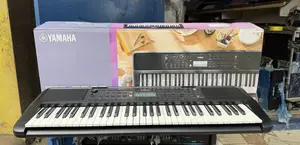 Yamaha PSR-E383 61-Key Portable Keyboard
