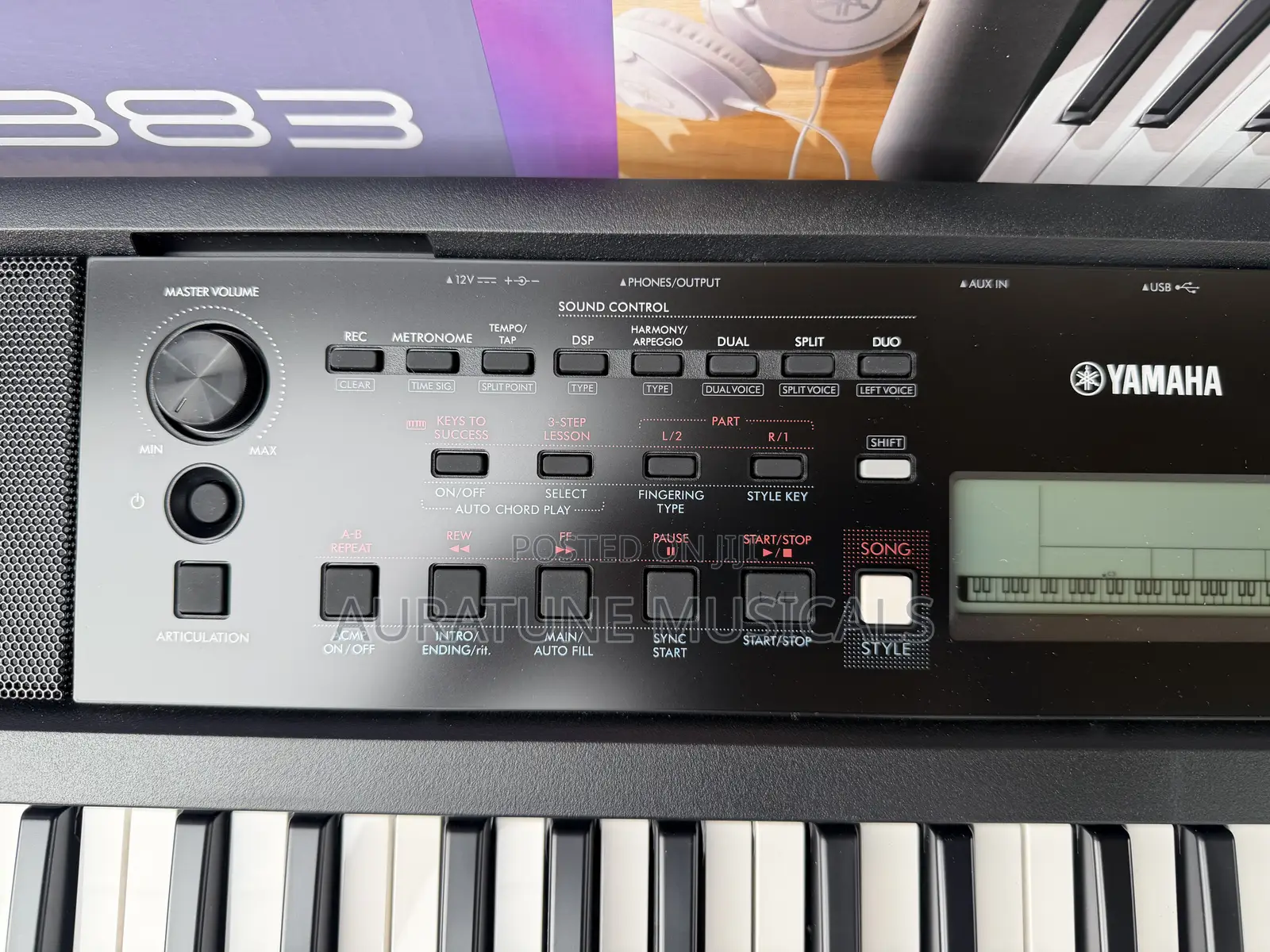 Yamaha PSR-E383 61-Key Portable Keyboard