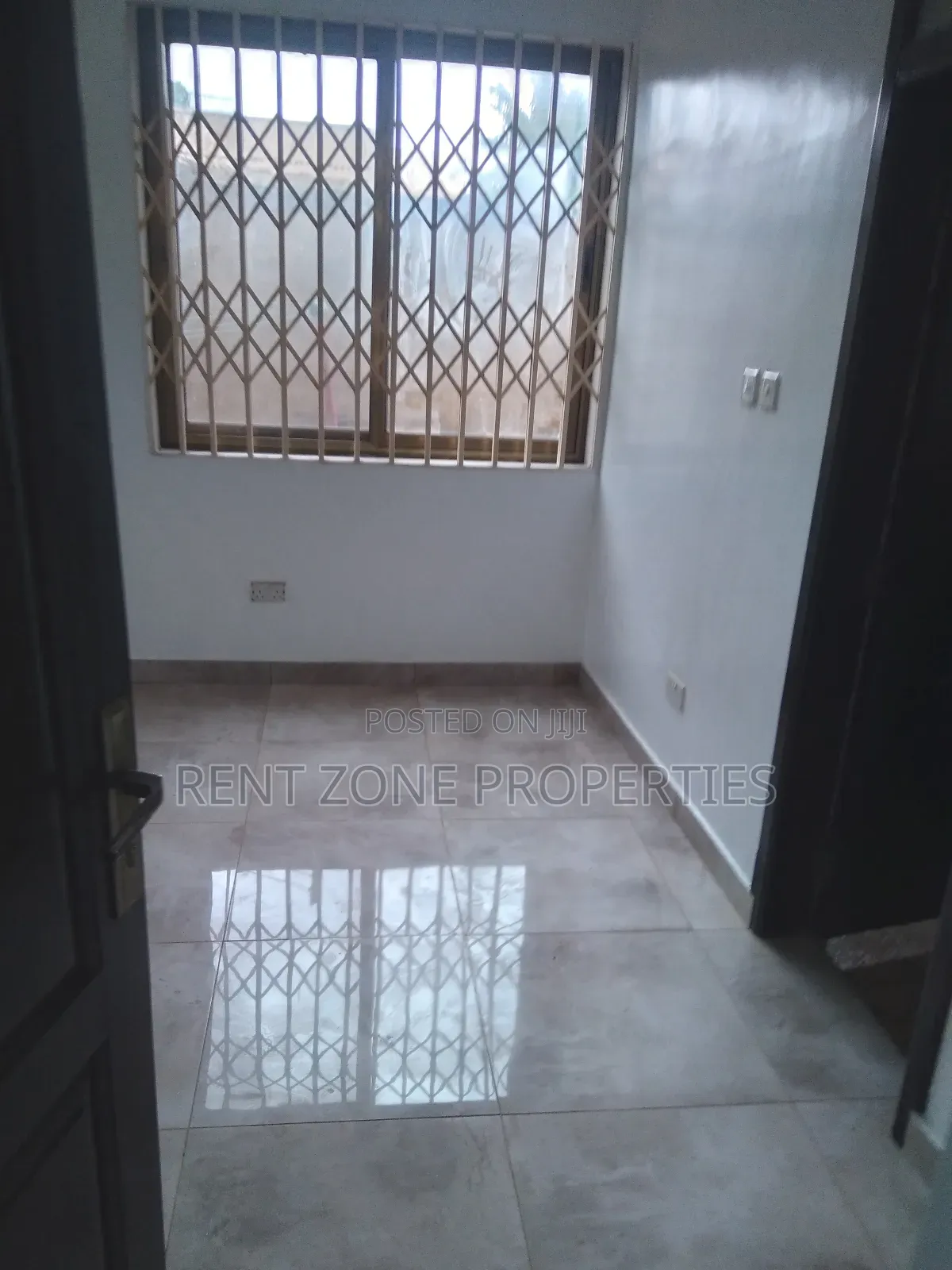 3bdrm Apartment in Ofankor for rent