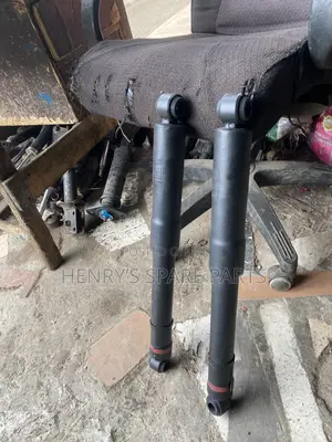 Toyota Hilux Back Shocks