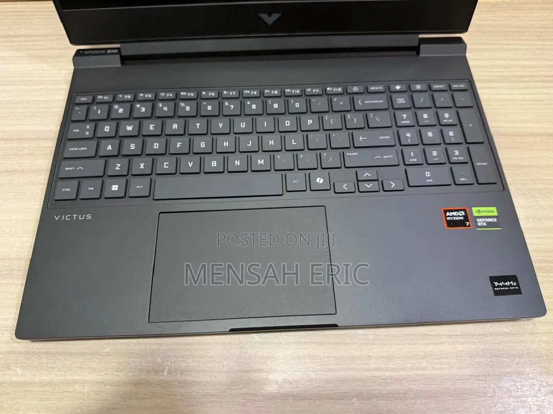 Laptop HP Victus 15 16GB AMD Ryzen 7 SSD 1T
