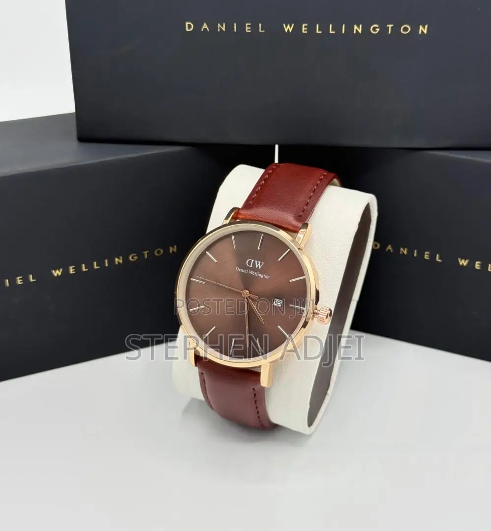 Daniel Wellington Leather Strap Watch