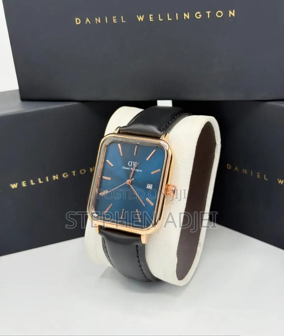 Daniel Wellington Leather Strap Watch