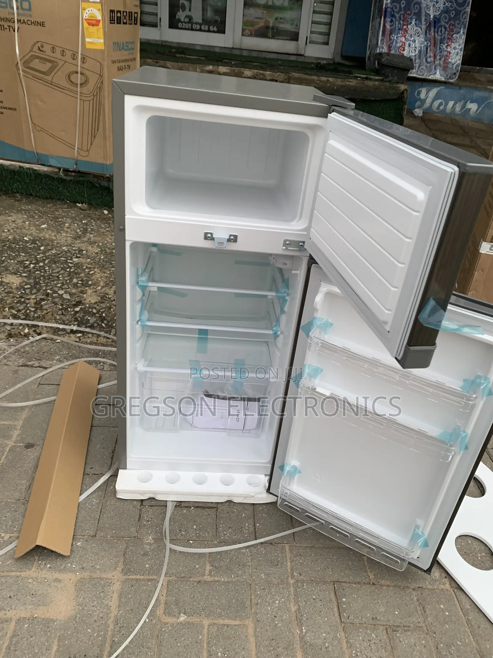 95 Liters Fridge