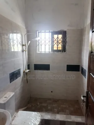 3bdrm House in Felmic Real Estate, Amasaman for sale