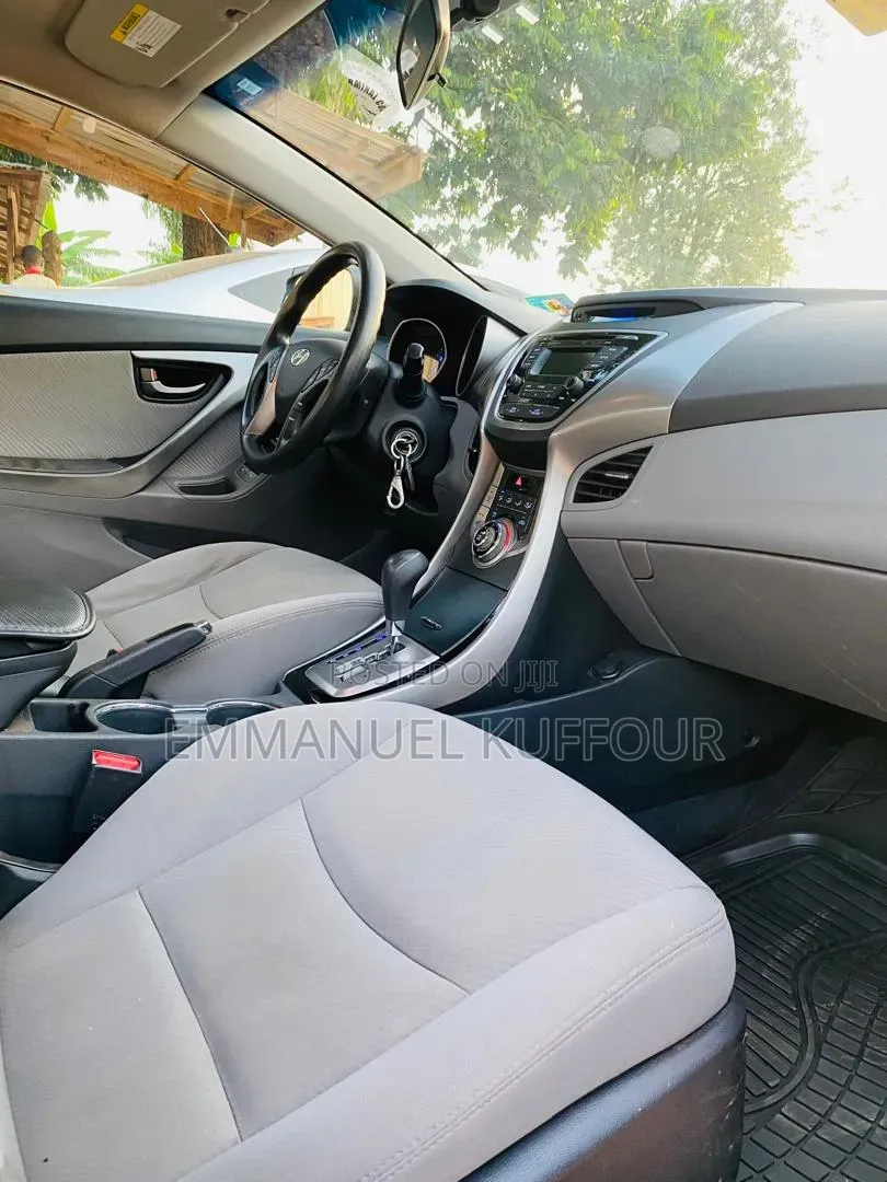 Hyundai Elantra 2013 Black