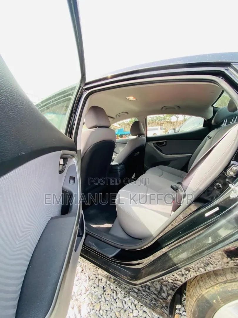 Hyundai Elantra 2013 Black