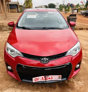 Toyota Corolla S Plus 4dr Sedan (1.8L 4cyl CVT) 2016 Red