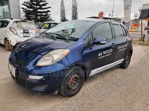 Toyota Vitz 1.0 FWD 5dr 2006 Blue