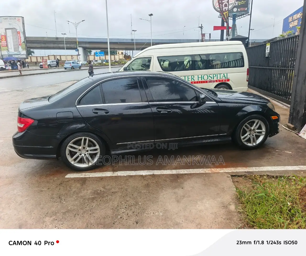 Mercedes-Benz C300 2011 Black