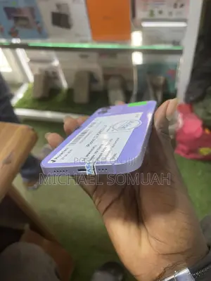 Apple iPhone 12 64 GB Purple