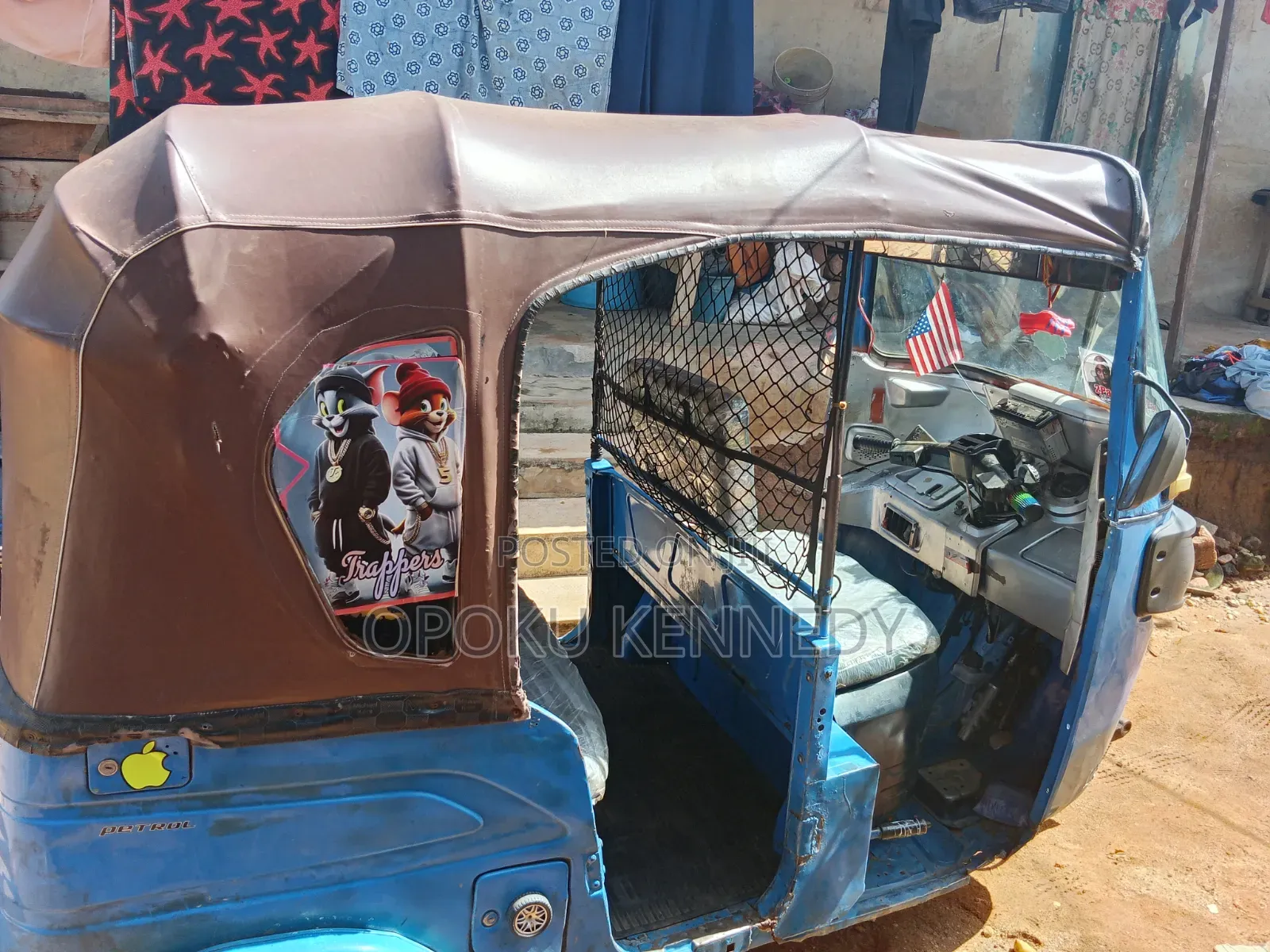 Bajaj RE 2022 Blue