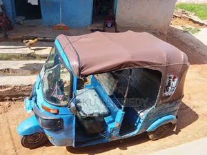 Bajaj RE 2022 Blue