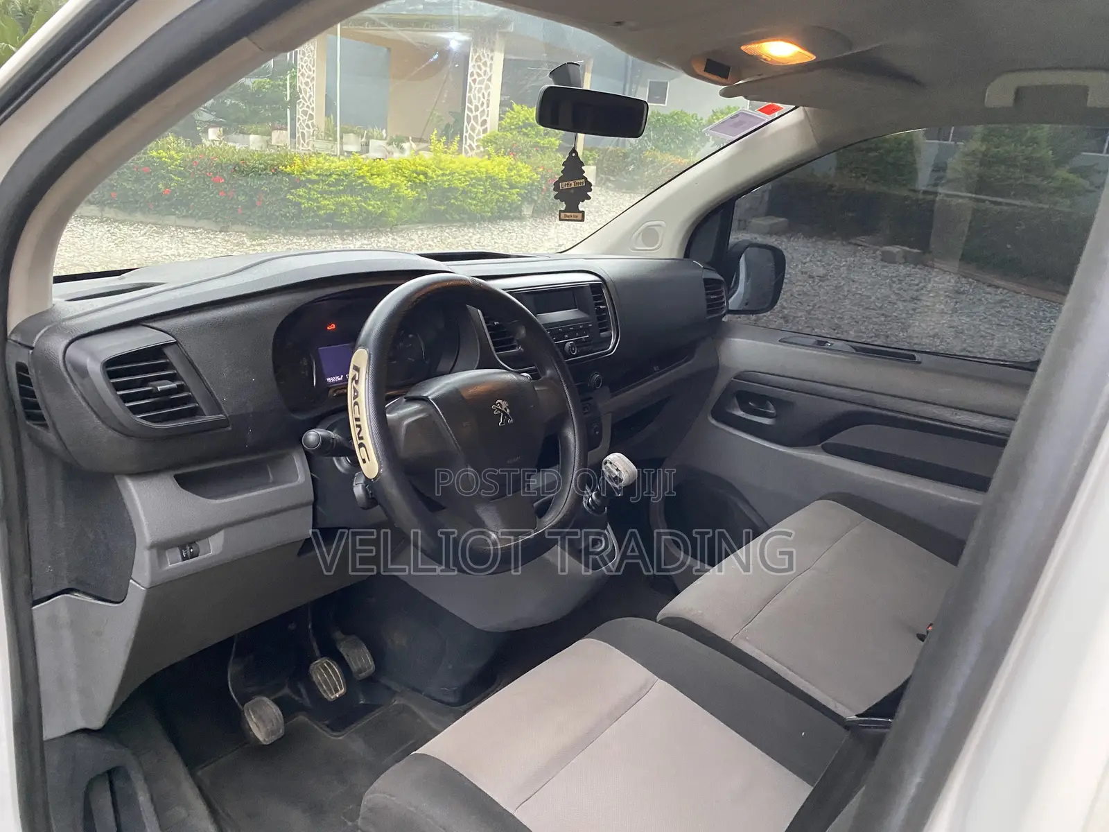 Toyota TownAce 2018 White
