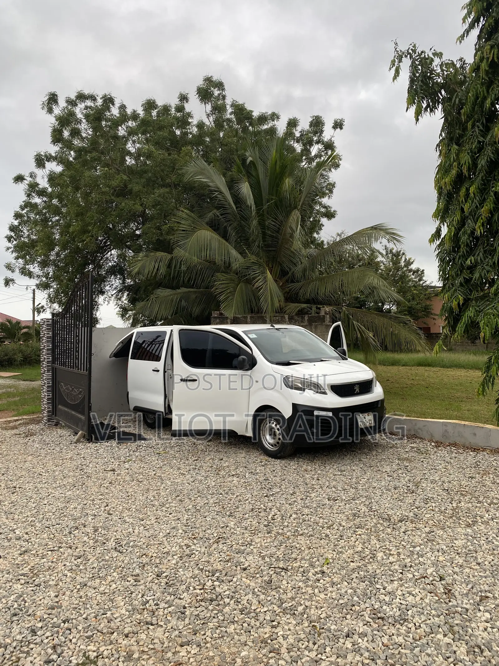 Toyota TownAce 2018 White