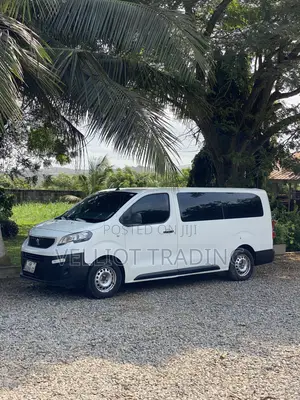 Toyota TownAce 2018 White