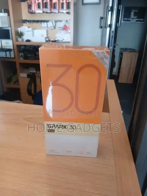 New Tecno Spark 30 Pro 256 GB Blue