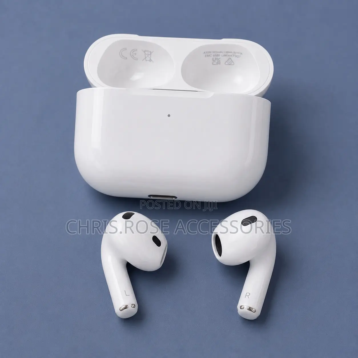 Apple AirPods 4