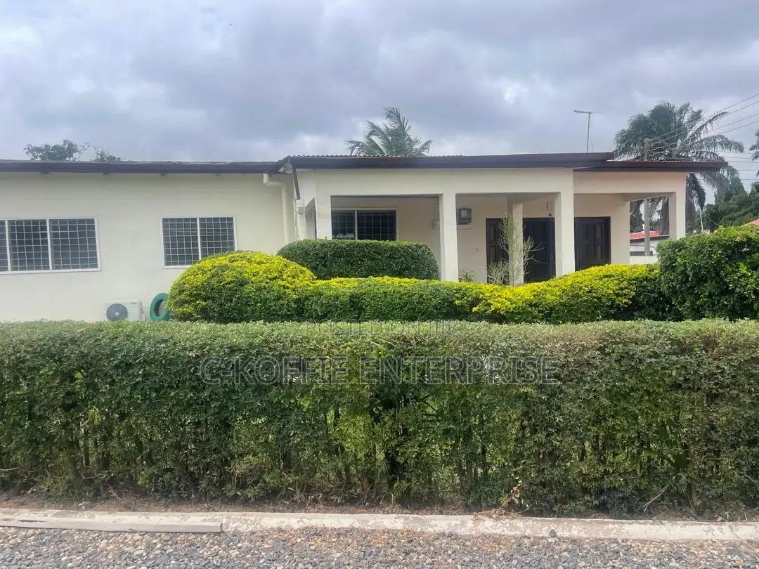 4bdrm Apartment in Tesano for rent