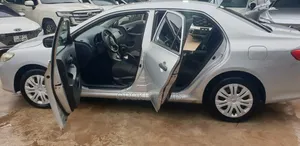 Toyota Corolla 2010 White