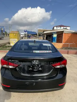 Hyundai Elantra 2015 Black