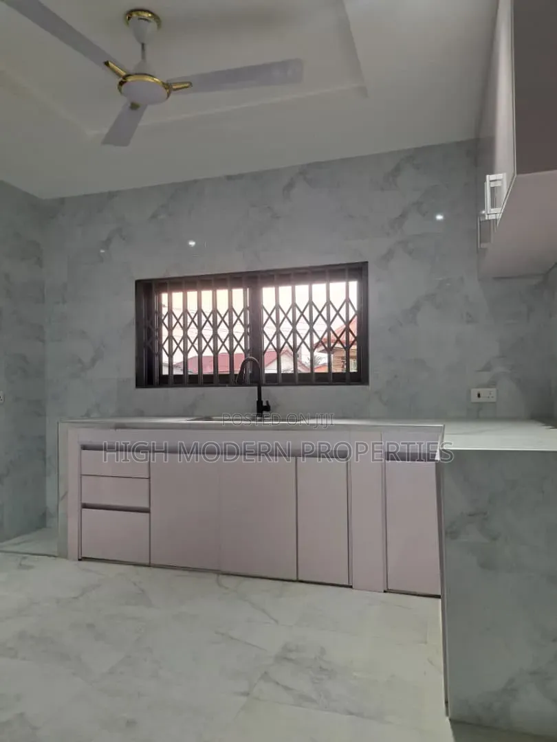2bdrm Apartment in Manet, Teshie for rent