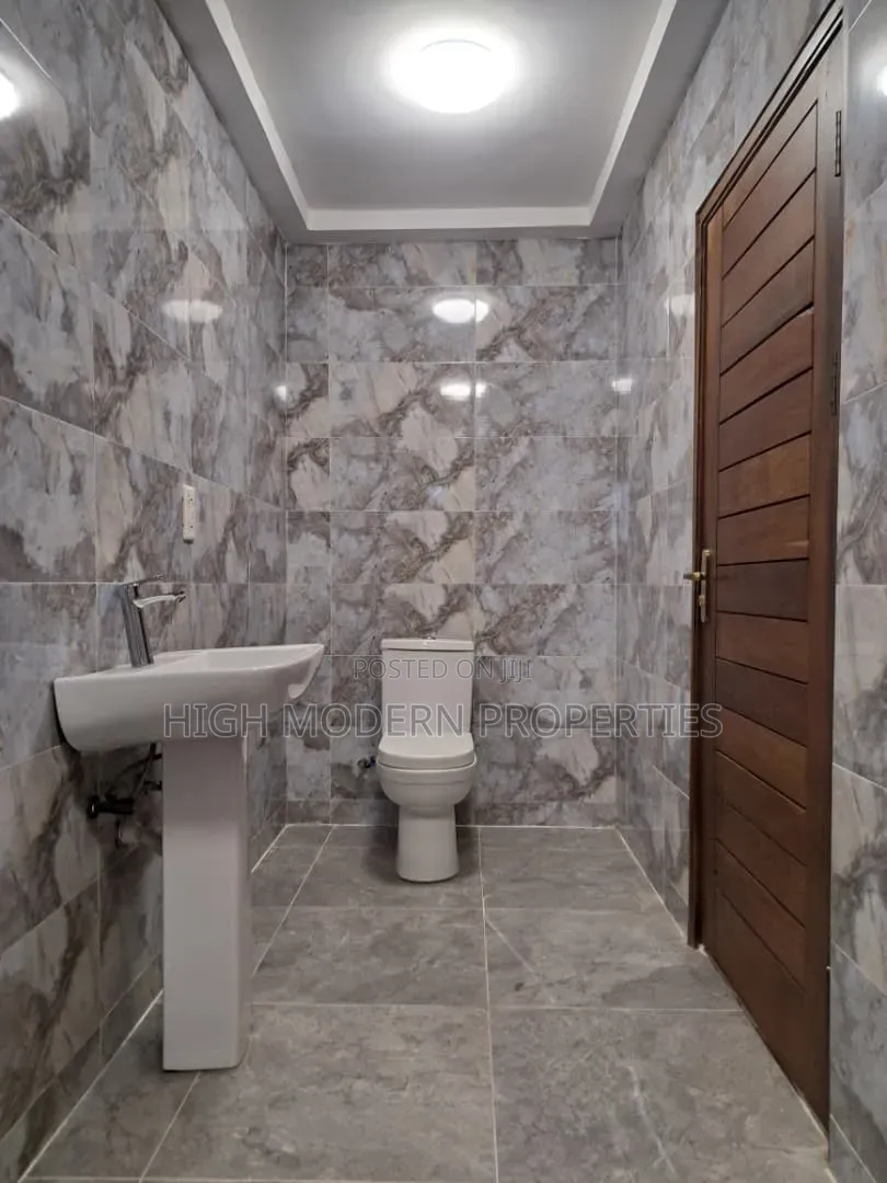 2bdrm Apartment in Manet, Teshie for rent