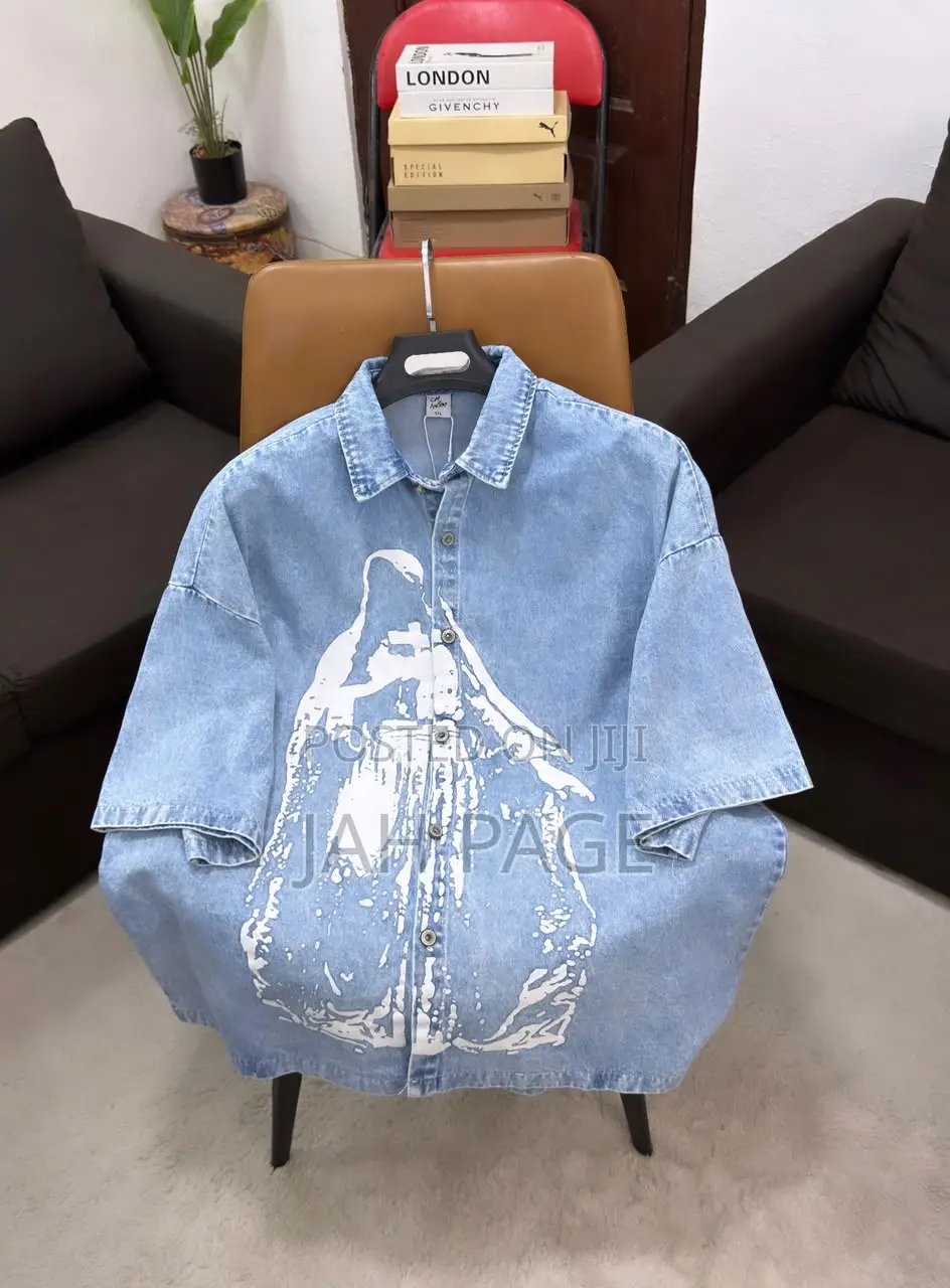 Solid Wash Vintage Jeans Shirt