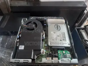 Desktop Computer Dell OptiPlex 7050 8GB Intel Core i5 SSD 256GB
