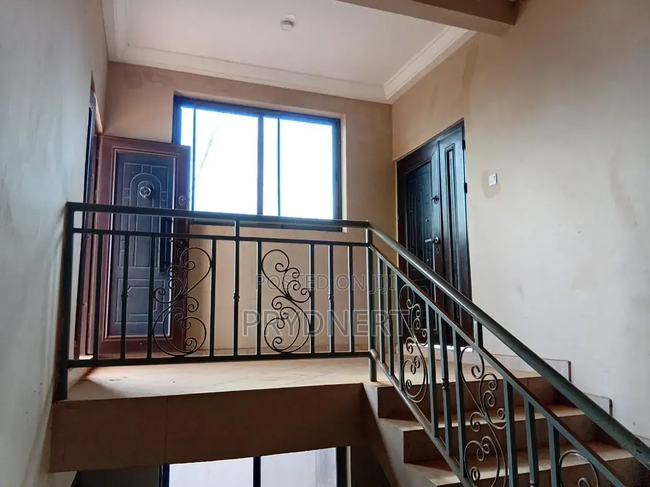 2bdrm Apartment in Savana C25, Tema Metropolitan for rent