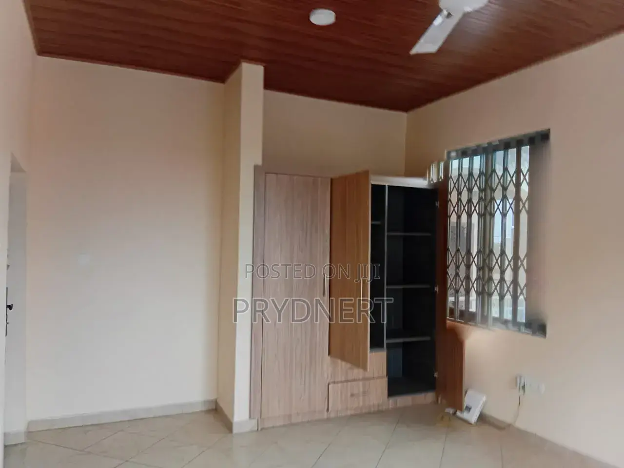 2bdrm Apartment in Savana C25, Tema Metropolitan for rent