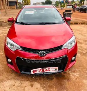 Toyota Corolla S Plus 4dr Sedan (1.8L 4cyl CVT) 2016 Red