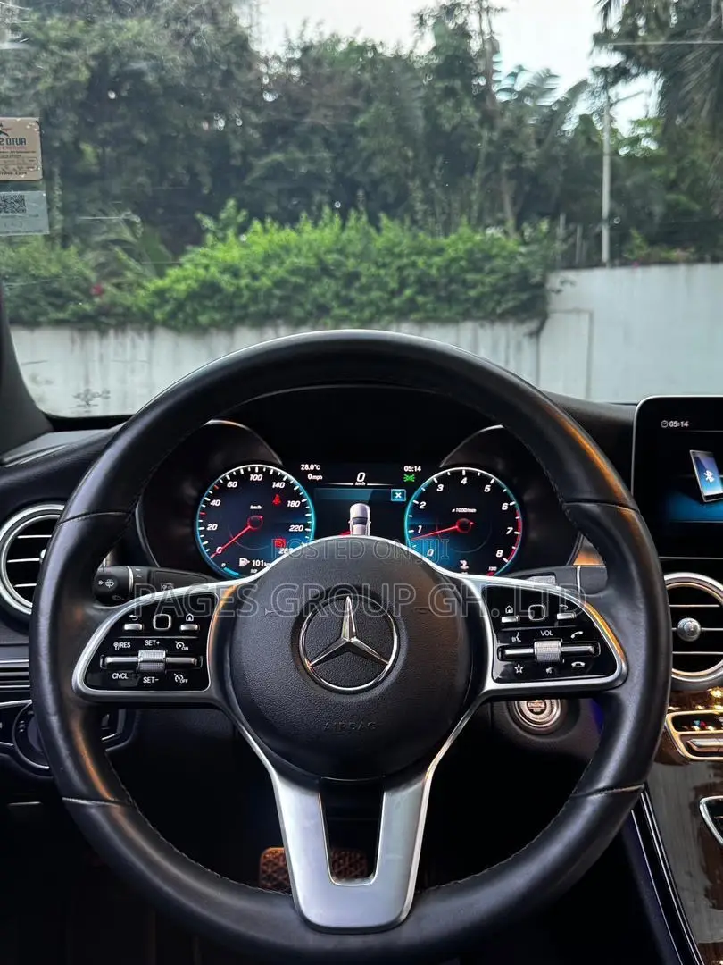 Mercedes-Benz C300 2020 White