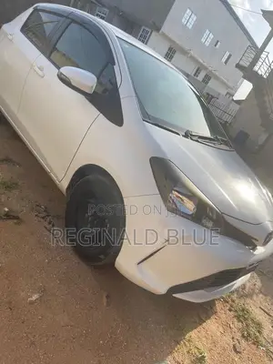 Toyota Vitz 1.3 FWD 5dr 2014 White