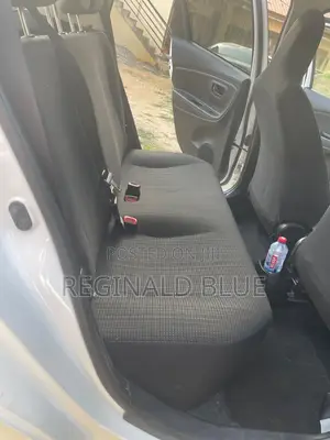 Toyota Vitz 1.3 FWD 5dr 2014 White