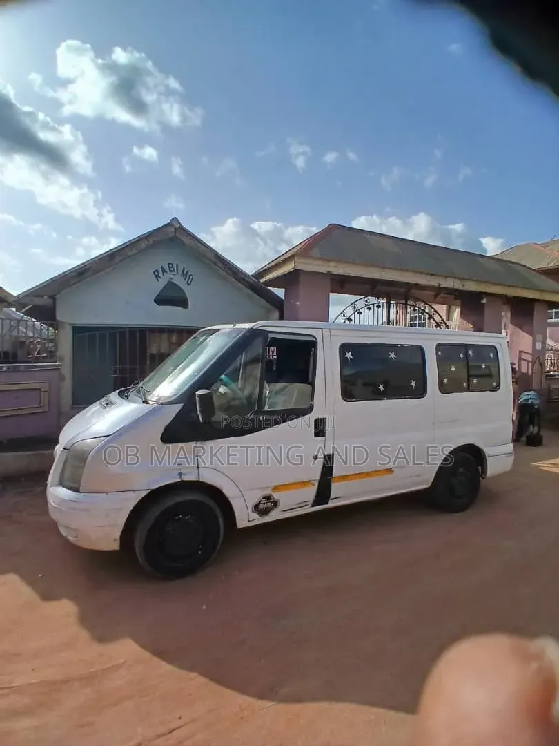 Ford Transit 2007 White