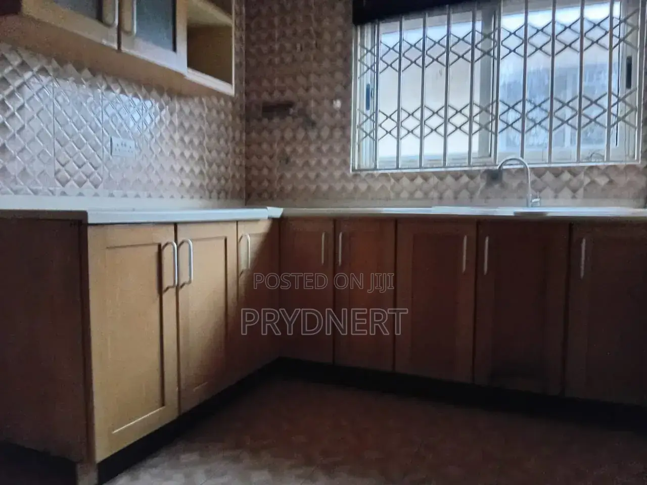 2bdrm Apartment in Devtraco C25, Tema Metropolitan for rent