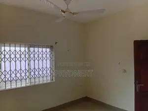 2bdrm Apartment in Devtraco C25, Tema Metropolitan for rent