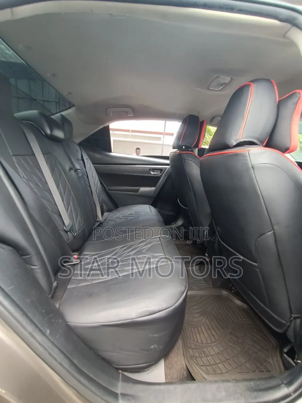 Toyota Corolla LE (1.8L 4cyl 2A) 2019 Gray