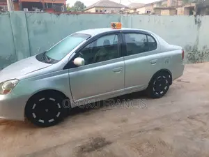 Toyota Echo Sedan 2005 Silver
