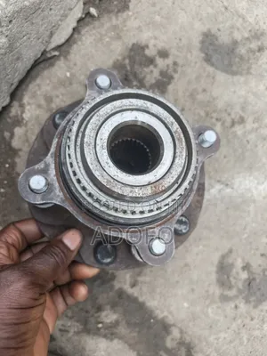 Toyota Hilux Front Hub 2005 to 2024