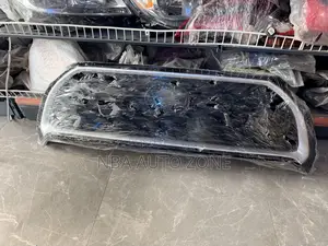 Toyota Corolla Cross 2020-2025 Top Shell/Grille