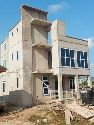 3bdrm House in Nopec Estate, Community 25 for sale