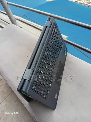 Laptop Lenovo Yoga 11e 8GB Intel Core M3 SSD 128GB