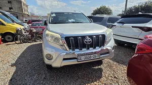 Toyota Land Cruiser Prado 2016 White