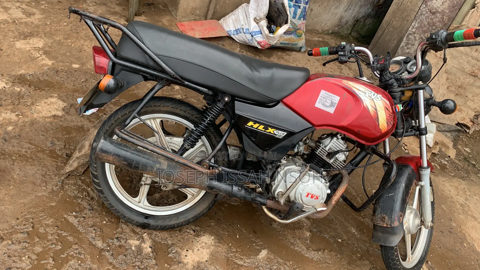 TVS HLX Plus ES 2022 Red
