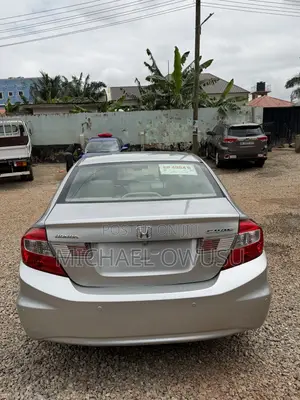 Honda Civic 2012 Silver