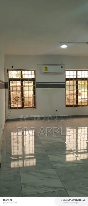 3bdrm Apartment in North Legon for rent