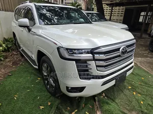 New Toyota Land Cruiser 2024 White