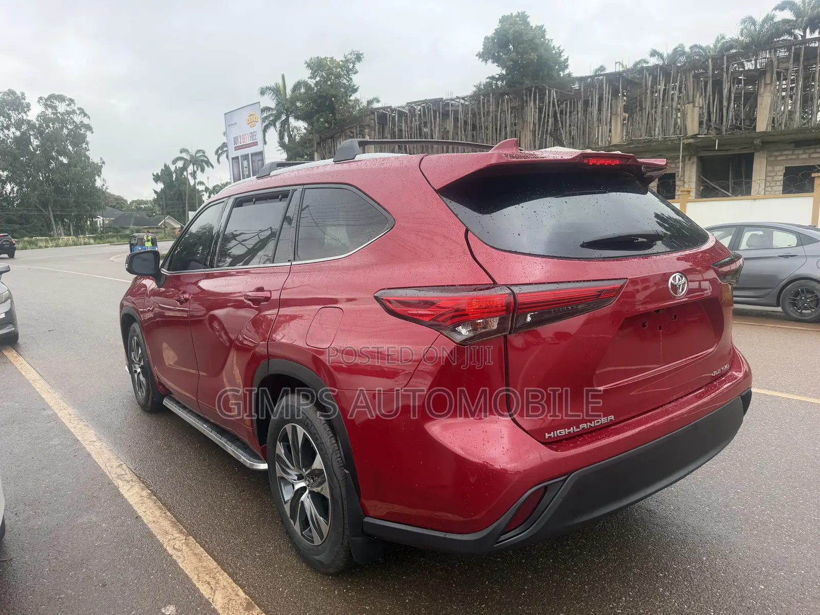 Toyota Highlander 2022 Red